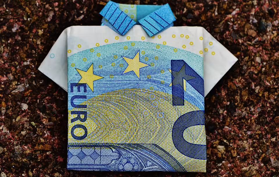 300 Euro für den Pfarrcaritaskindergarten: Gaspoltshofens Straßenfest spendet