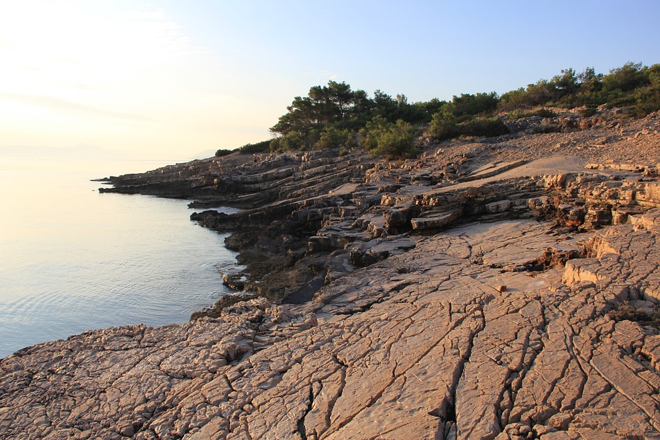 80-Jährige in Graz: Schwer verletzt bei Unfall auf Zebrastreifen