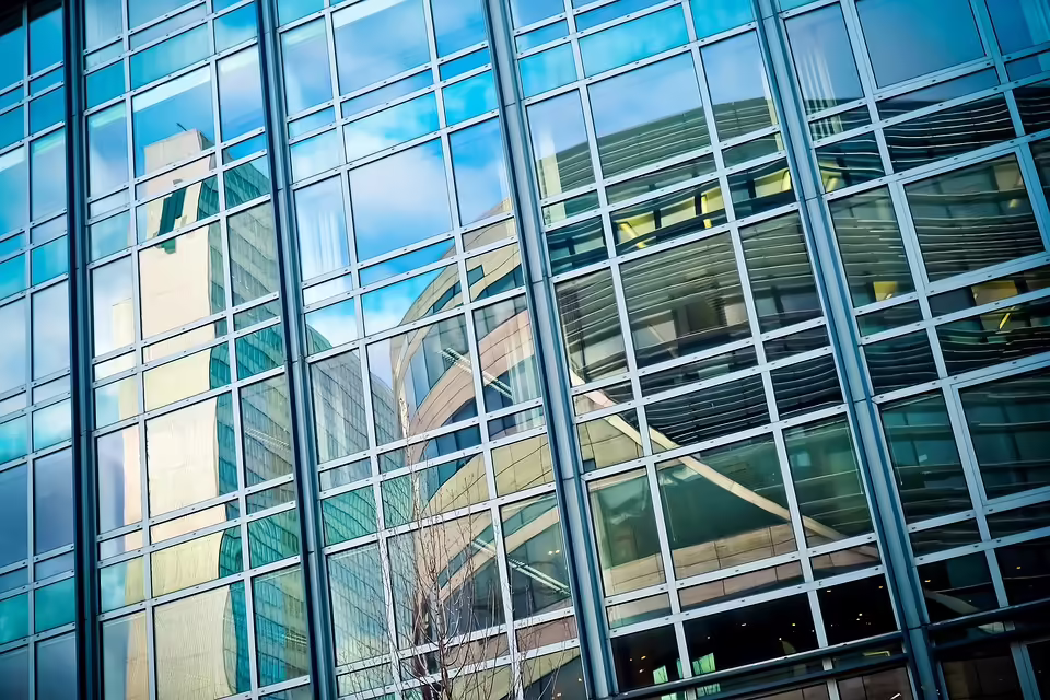 Auf der Flucht: Mann bestellt und zahlt nicht für teure Technik in St. Veit