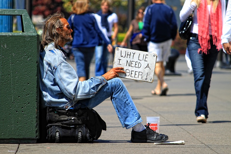 Bettler in Gmunden: Sicherheitshinweise für Anwohner