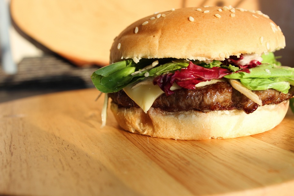 Burger King bringt Long Texas BBQ zurück: Klassiker mit neuem Twist!