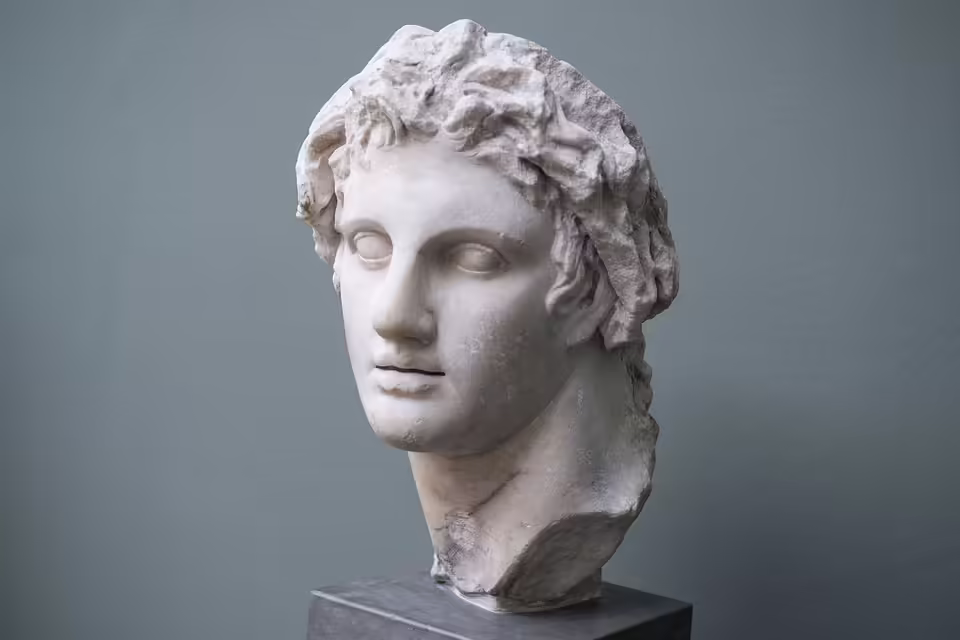 Debütanten-Ball in Rom: Wiener Walzer und Wohltätigkeit vereint