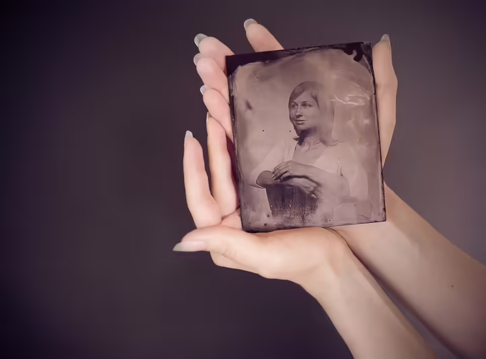 Die Alte PÄDAK: Eisenstadts Brutalismus neu erlebt auf Facebook