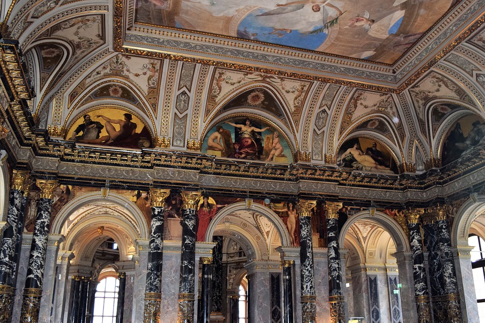 Die Rückkehr von Klimts  Die Medizin : Kunstwerk am MedUni Wien enthüllt