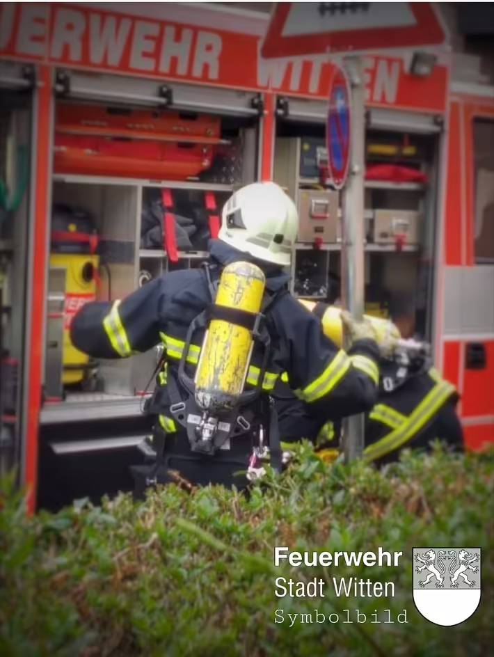 Drama in Witten: Wohnungsbrand in Heven - Familie gerettet!