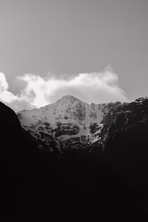 Drei Feuerwehren kämpfen gegen Küchenbrand in Kremsmünster