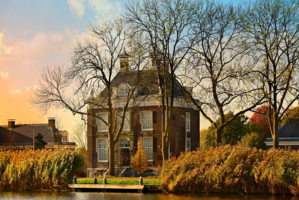 Ein Jahrhundert ländliche Hauswirtschaft: Eröffnung in Edelhof gefeiert