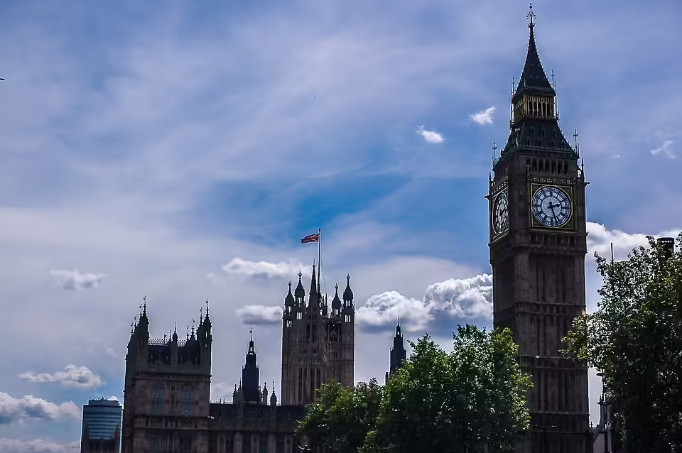 Elisabeth Schwetz als neue Volksanwältin: Ein Blick auf ihre Karriere