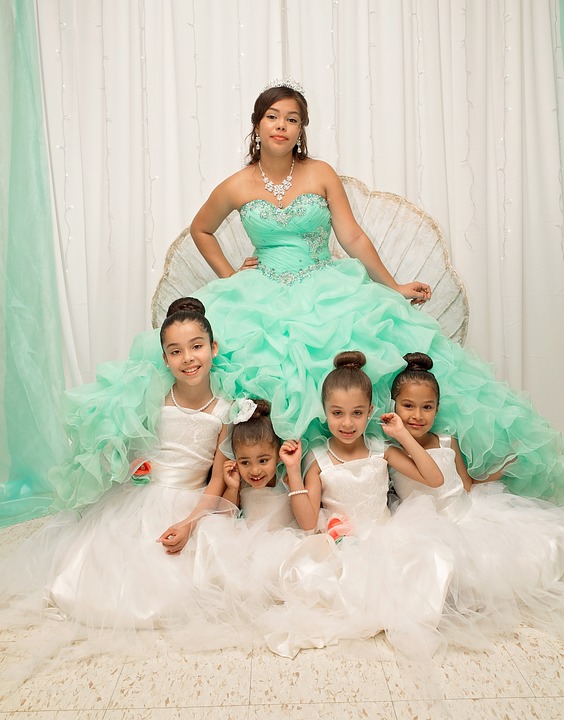 Festliche Stimmung und Genuss: Ruster Adventmeile startet durch!