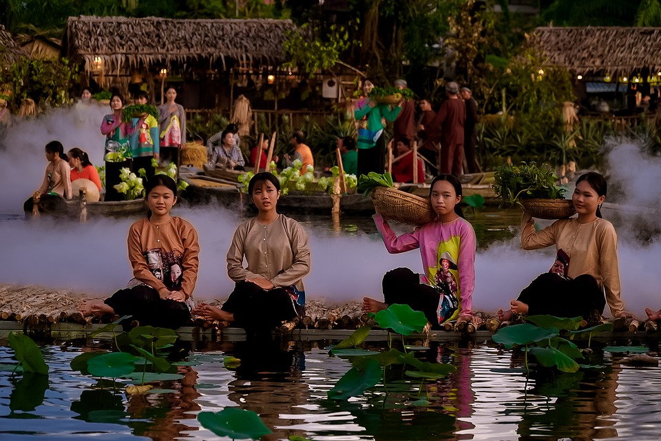 Feuerwehr rettet Familie nach Brand in Spittaler Einfamilienhaus