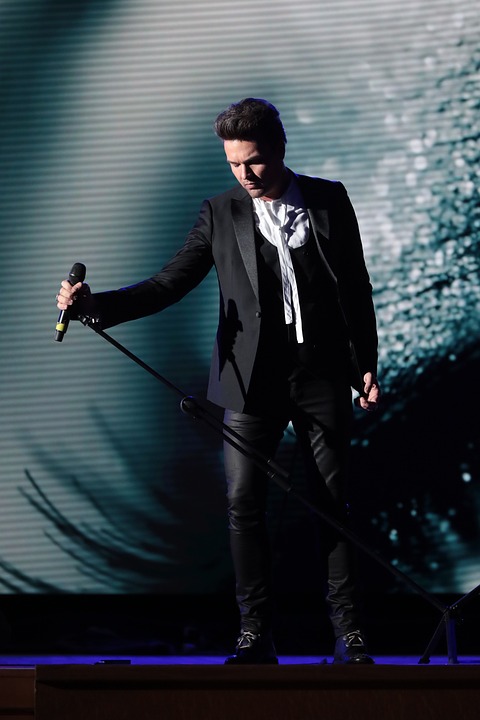 Gisele Pelicot kritisiert männliche Feigheit nach ihrer Gruppenvergewaltigung