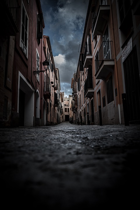 Großbrand im Zentrum von Ried: Feuerwehren im Großeinsatz