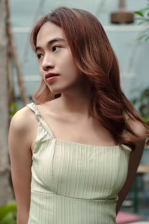 Jugendlicher zündet Böller in Mistelbachs Altglascontainer an