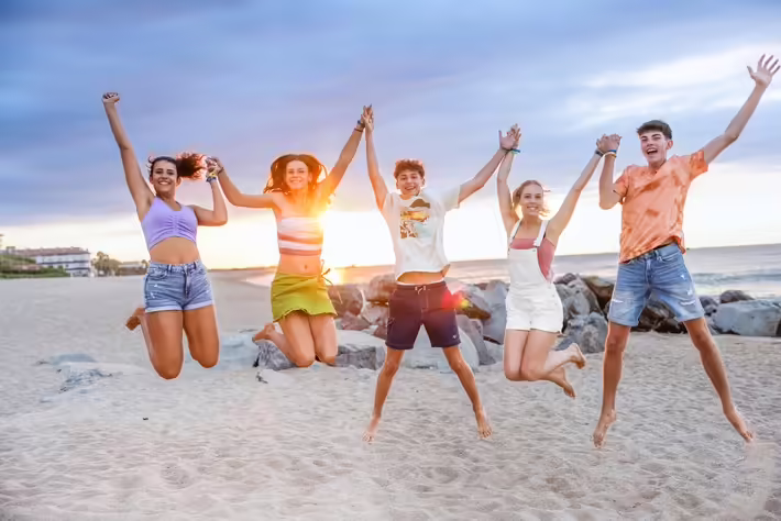 Jugendreisen 2025: Neue Abenteuer &amp; Trends für junge Reisende!