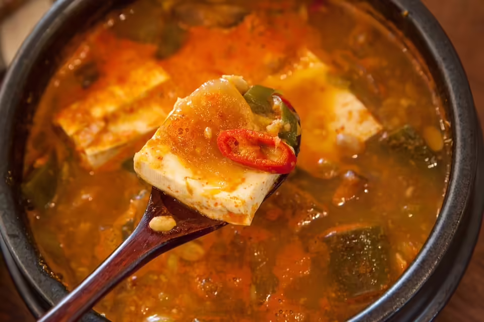 Krautfleisch und Eintopf: Spendenaktion für Hochwasseropfer in Mistelbach