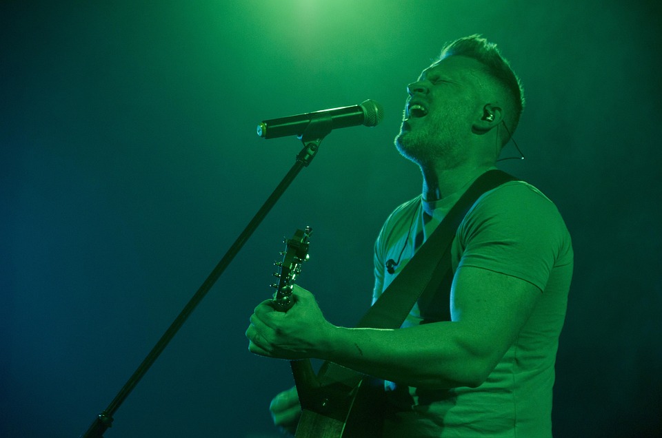 Meissnitzer Band verzaubert Abtenau beim Advent im Salzbergwerk