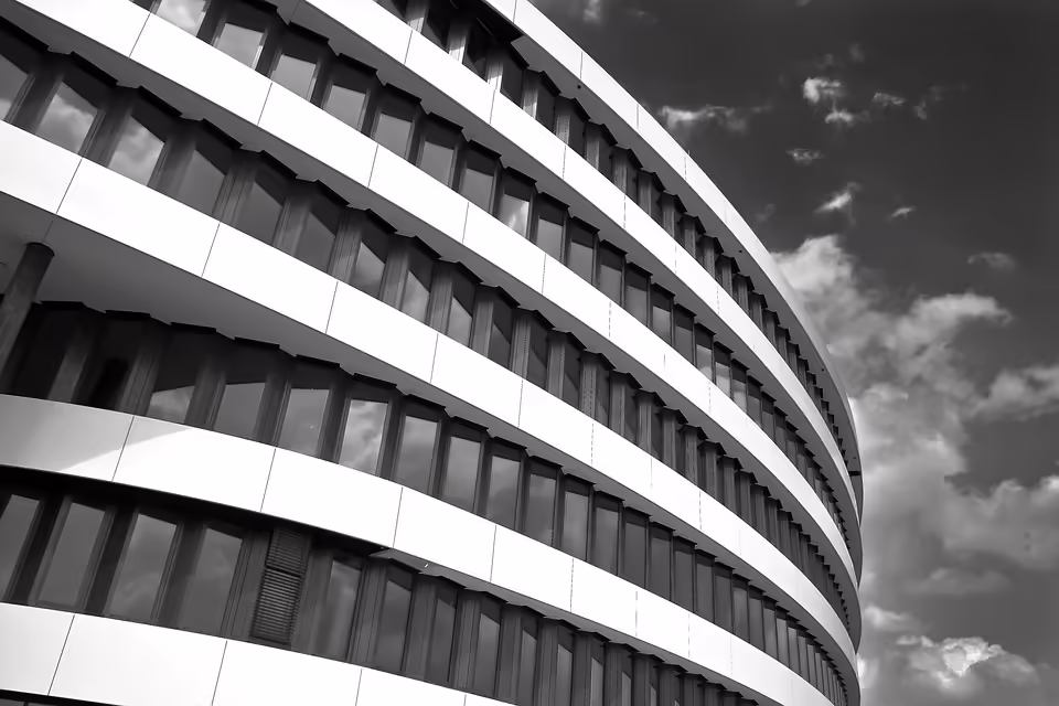 Moderne Polizeiinspektion in Mauthausen feierlich eröffnet