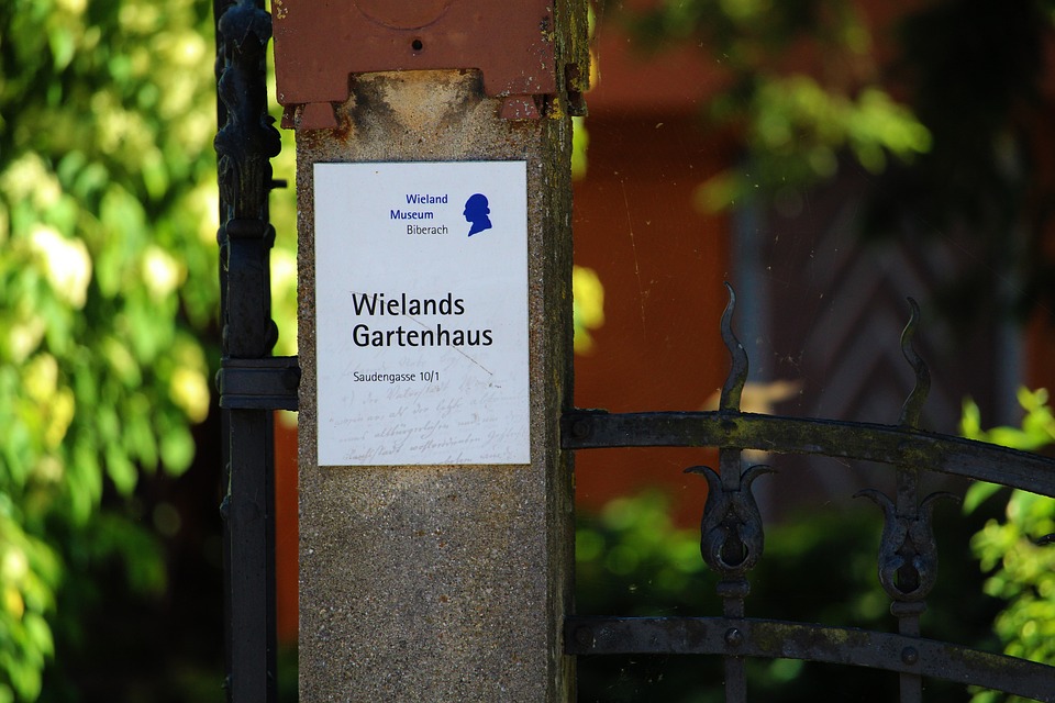 Nadine Wieland: Tamswegs Lehrling des Monats begeistert im Einzelhandel