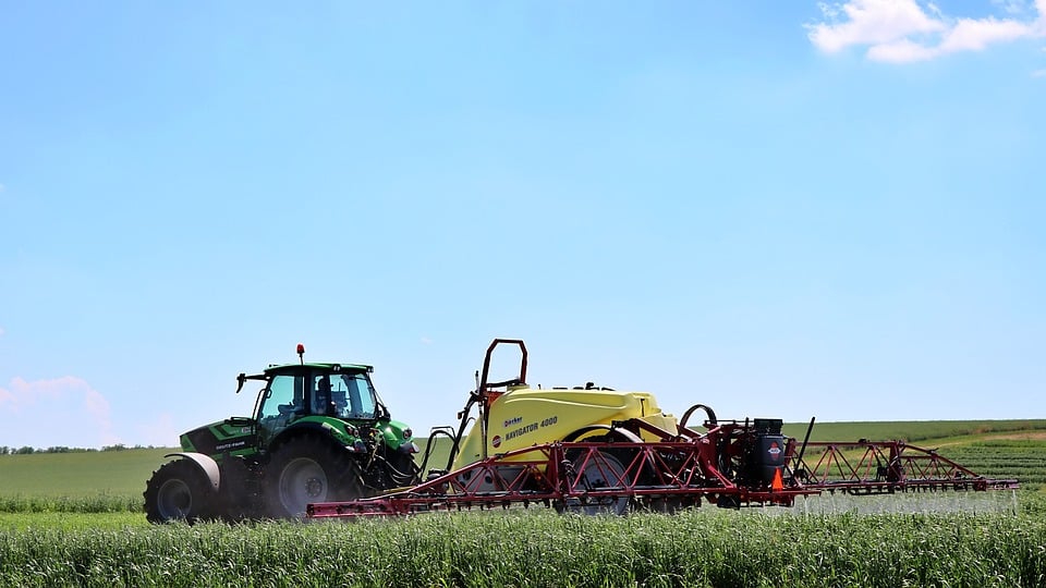 Neuer Traktor für Echsenbach: Investition in moderne Bauhof-Technik