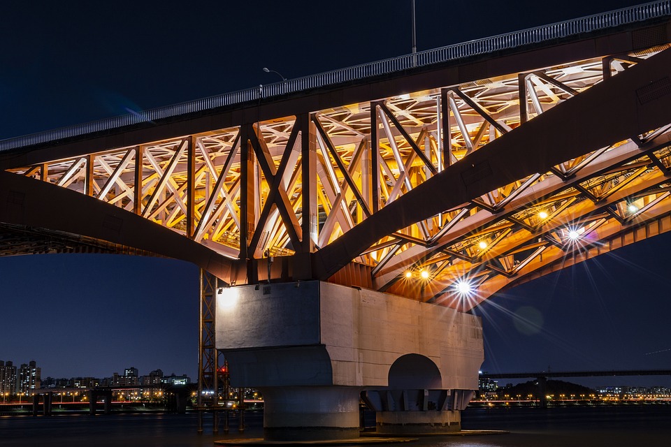 Neues Kapitel: ÖVP, SPÖ und Neos starten Koalitionsverhandlungen