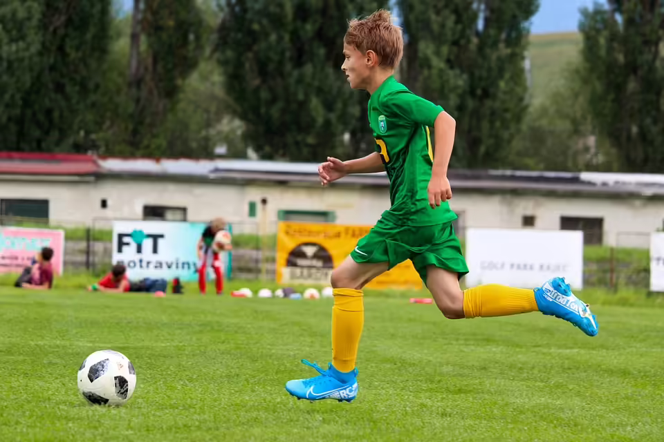 Premier League: Liverpool überholt Arsenal und City in dramatischem Wochenende