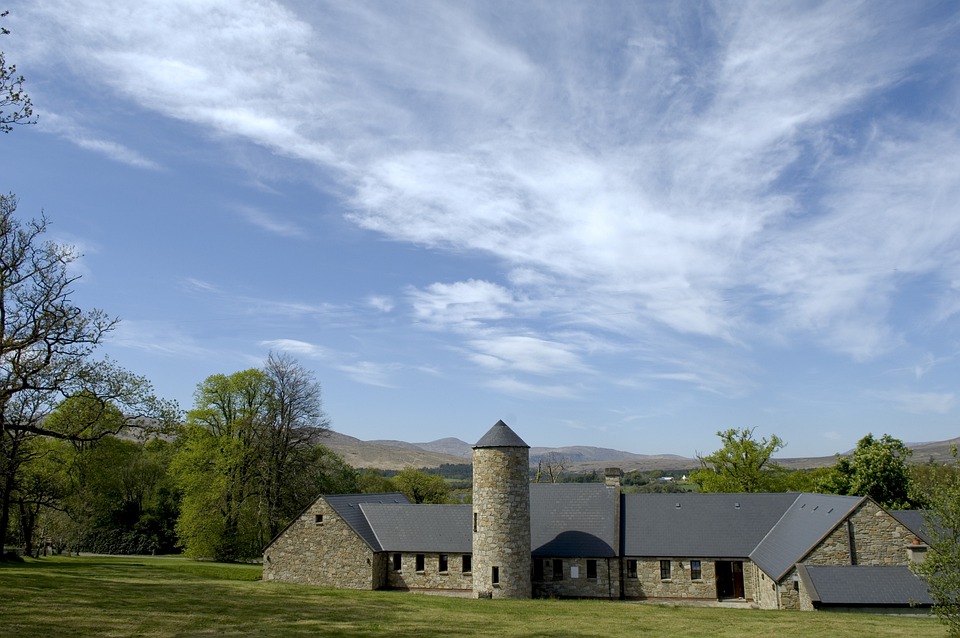 Spatenstich für neues Ausbildungszentrum am Ceramico-Campus in Stoob