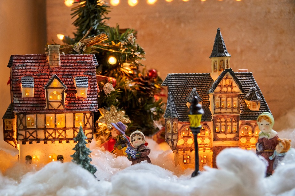 Spittaler Weihnachtsdorf eröffnet: Festliche Highlights bis zum 24. Dezember