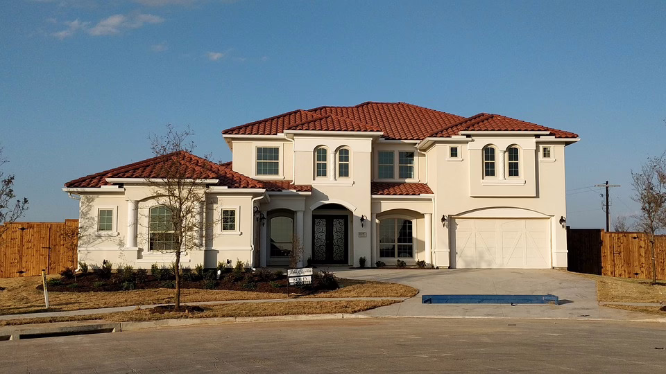 Streit im Familienhaus: Sohn ersticht Vater – Mord oder Notwehr?