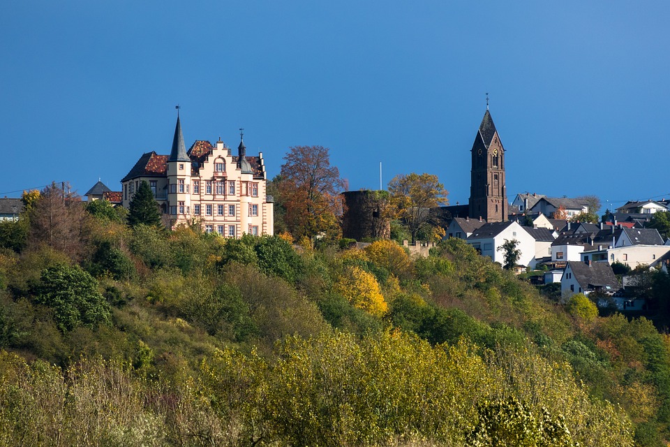 Studierende der Burg Giebichenstein erkunden Leipzig: Einblicke in Raumfunktionslehre