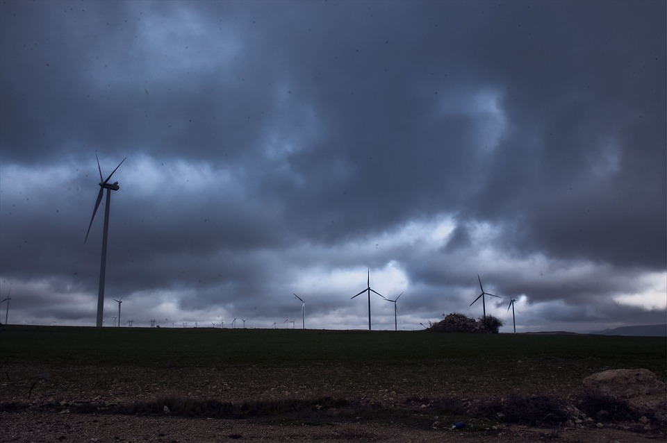 Sturm Bert fordert Tote und verwüstet Teile Großbritanniens