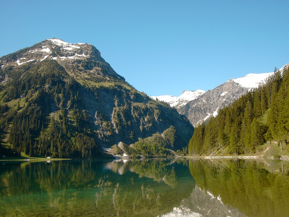 Tiroler Wochenrückblick: Politische Veränderungen und Lokalnachrichten