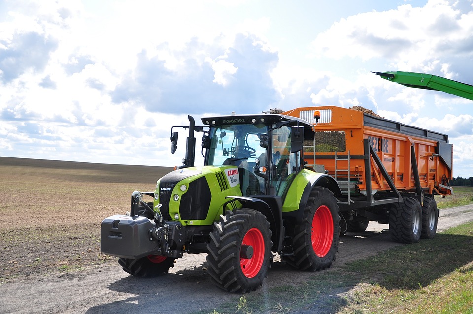 Tödlicher Arbeitsunfall: Landwirt in Neuhofen an der Krems verunglückt