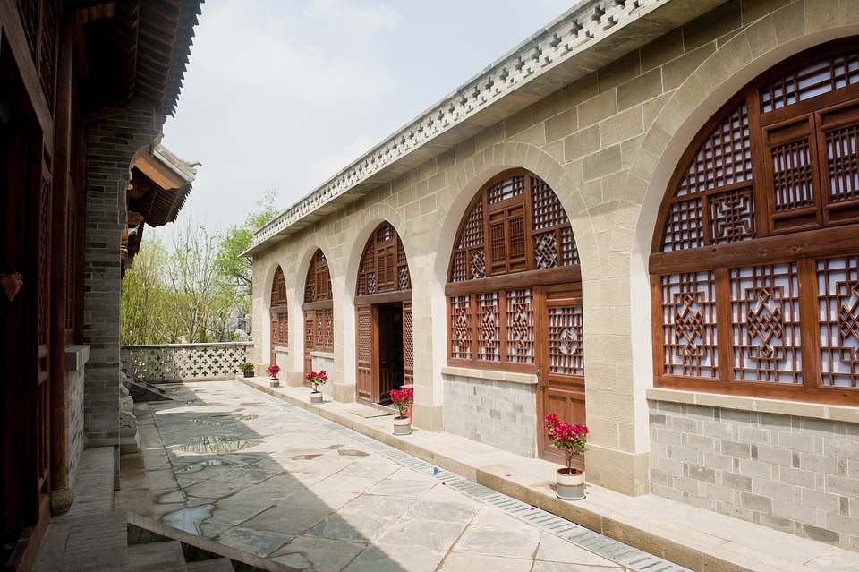 Tradition trifft Innovation: Dkob Kachelofen eröffnet neuen Schauraum in Wolfsberg