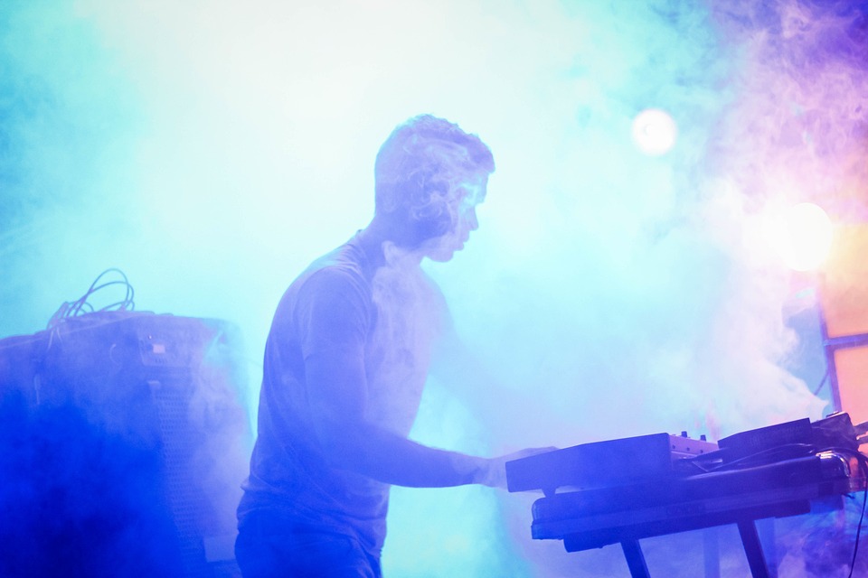 Unerhört feiert 5 Jahre Austropop: Großes Konzert in Bruck an der Leitha!