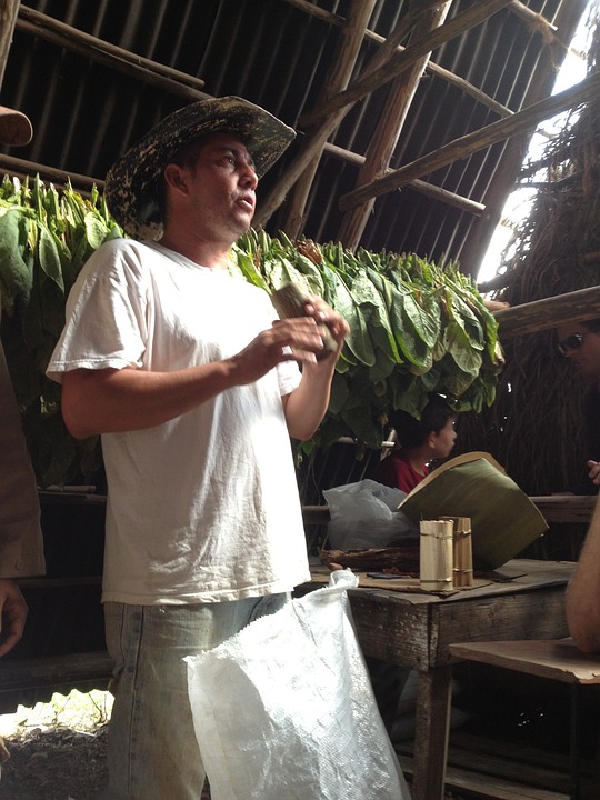 Unfallflucht in Kirchdorf: BMW-Fahrer sucht Hinweise zu Täter