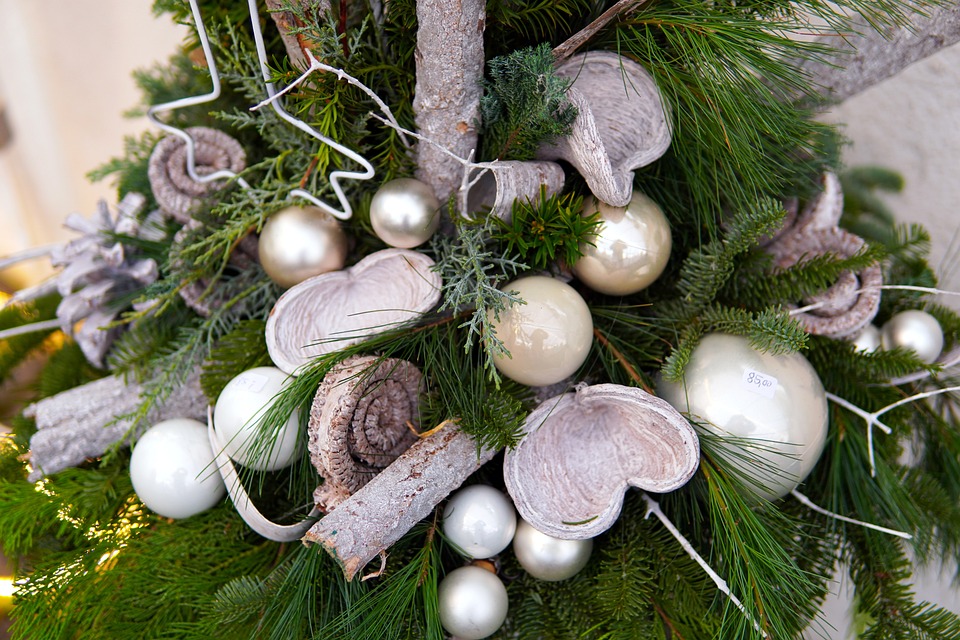 Verschönerungsverein Lackenbach unterstützt Krebshilfe beim Advent