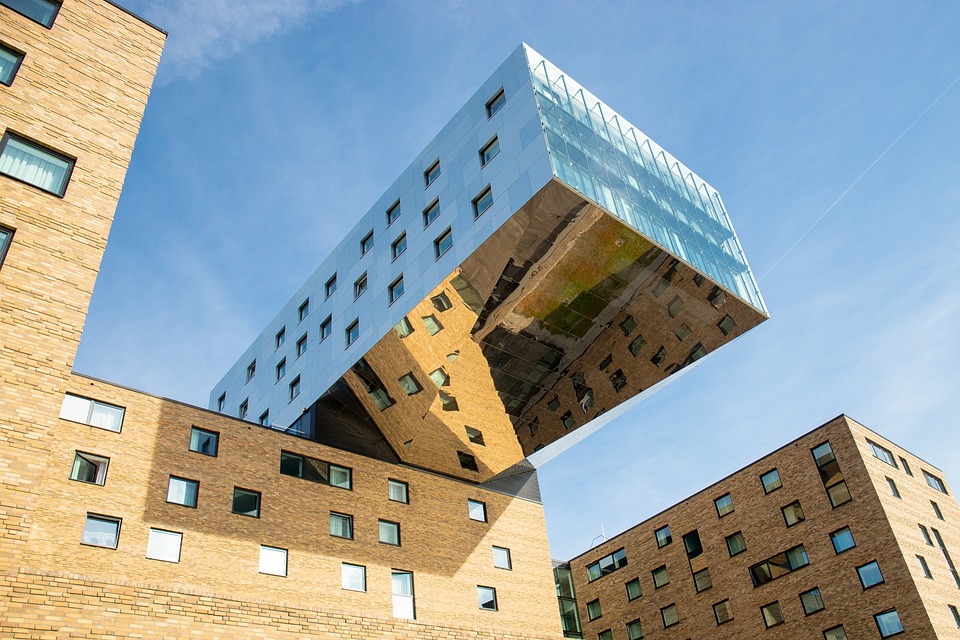 Vom Berliner Bombenhagel: Astrid Reipschlägers Flucht und Überleben in Dresden