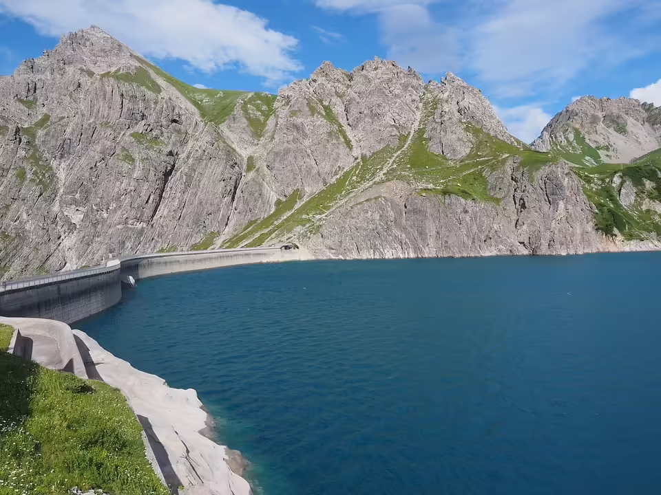 Vorarlberg: ÖVP und FPÖ starten neue Ära der Landesregierung