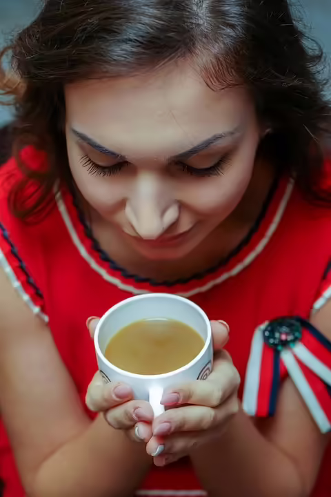 Weihnachtliche Spendenaktion: MyPlace und Tafel unterstützen Bedürftige