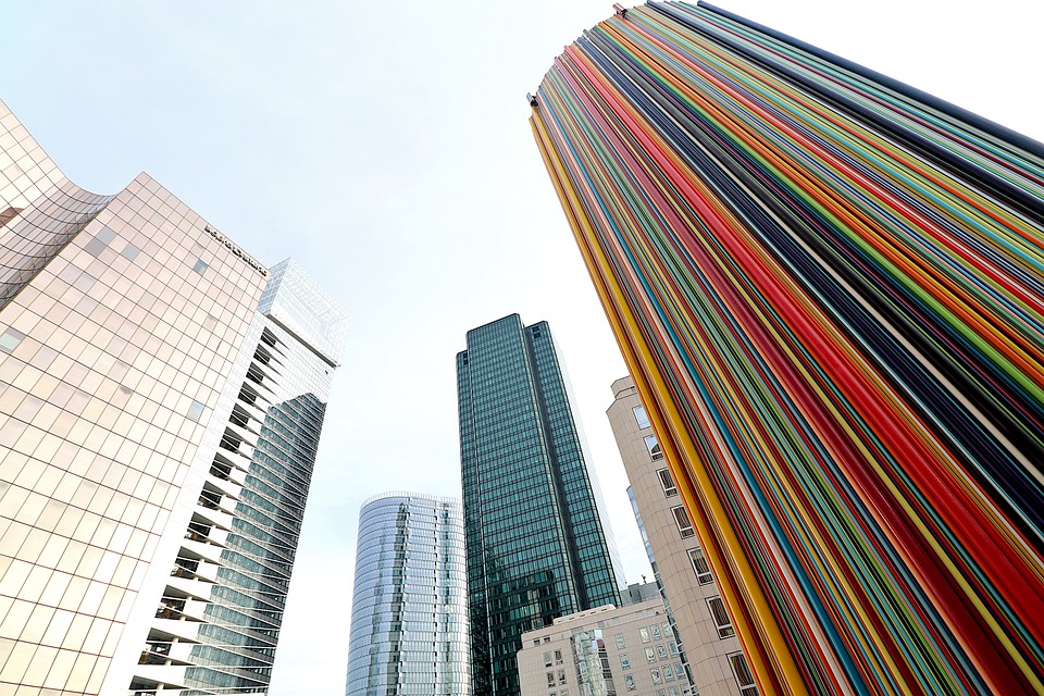 Weihnachtszauber im Mariandl: Rollin’Art begeistert mit bunten Geschenkideen