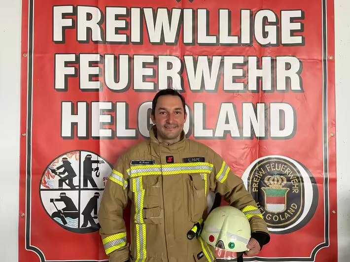Wildeshauser Feuerwehrmann rettet Leben auf Helgoland – So wird’s gemacht!