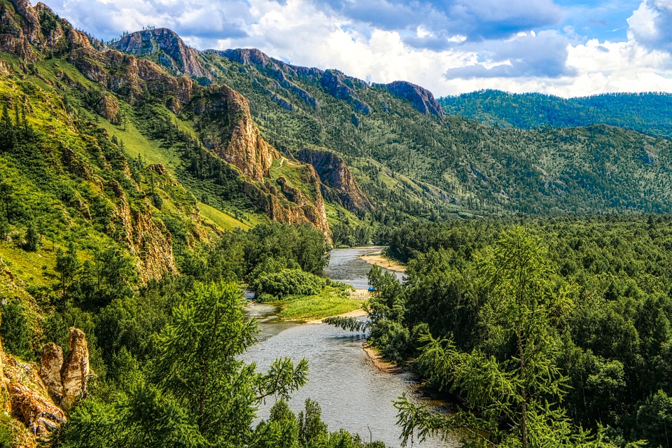 Putin: Russland erzielt Fortschritte an ganzem Frontabschnitt in der Ukraine
