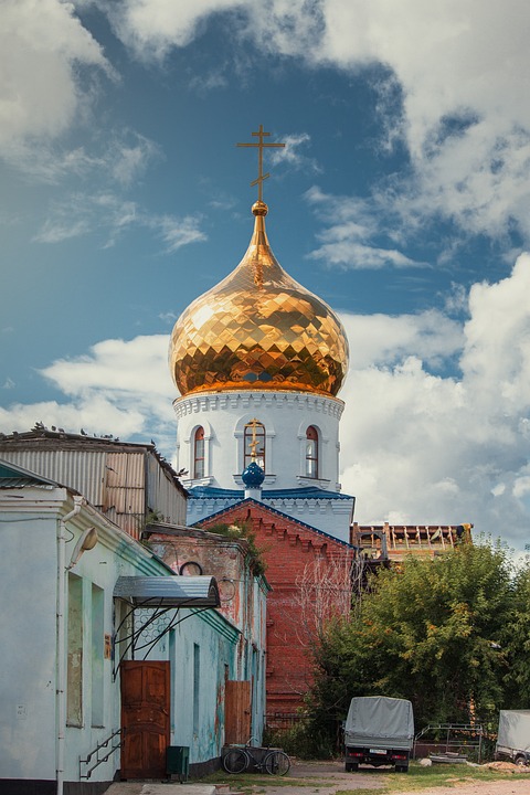 Syrianische und russische Jets greifen Rebellen in Aleppo an