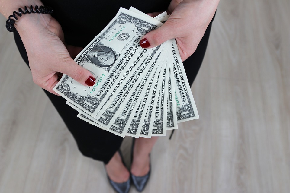 über 12 Millionen Dollar Schmuck und Hermes-Taschen aus London gestohlen