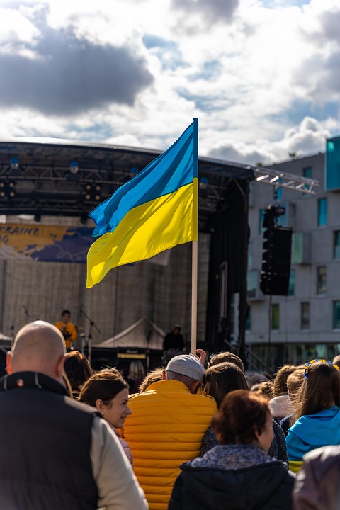 Ukrainische Drohnen greifen Moskau vor Militärparade an
