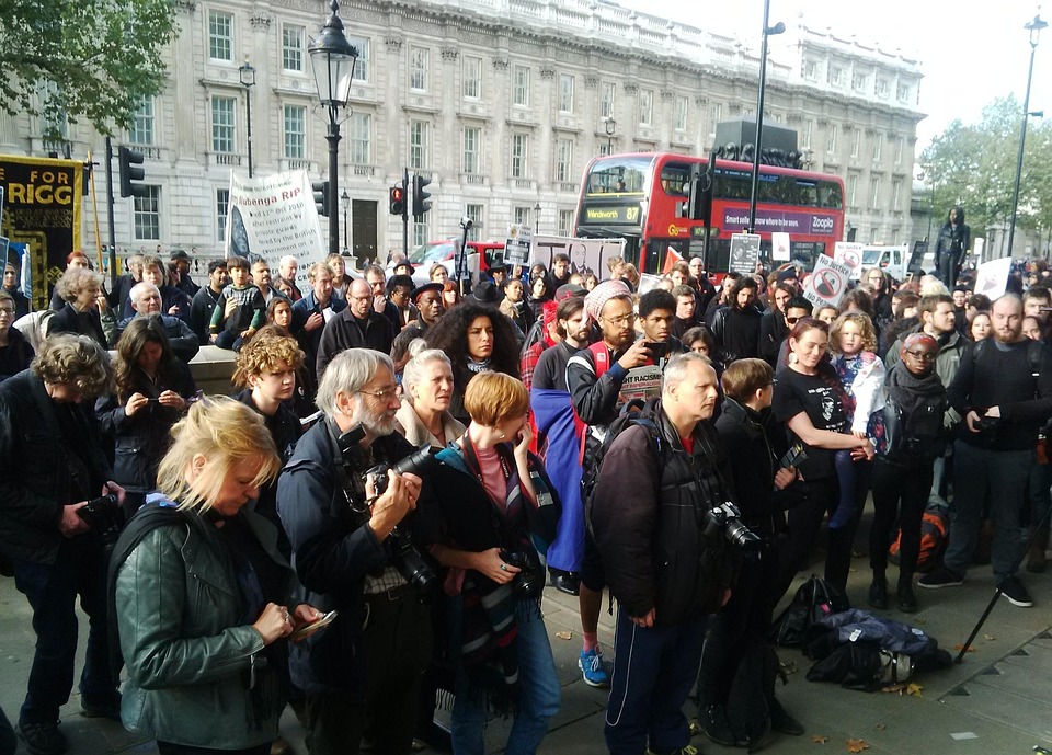 Bolsonaros Protest: Tausende unterstützen ihn im Wahlbetrugsprozess
