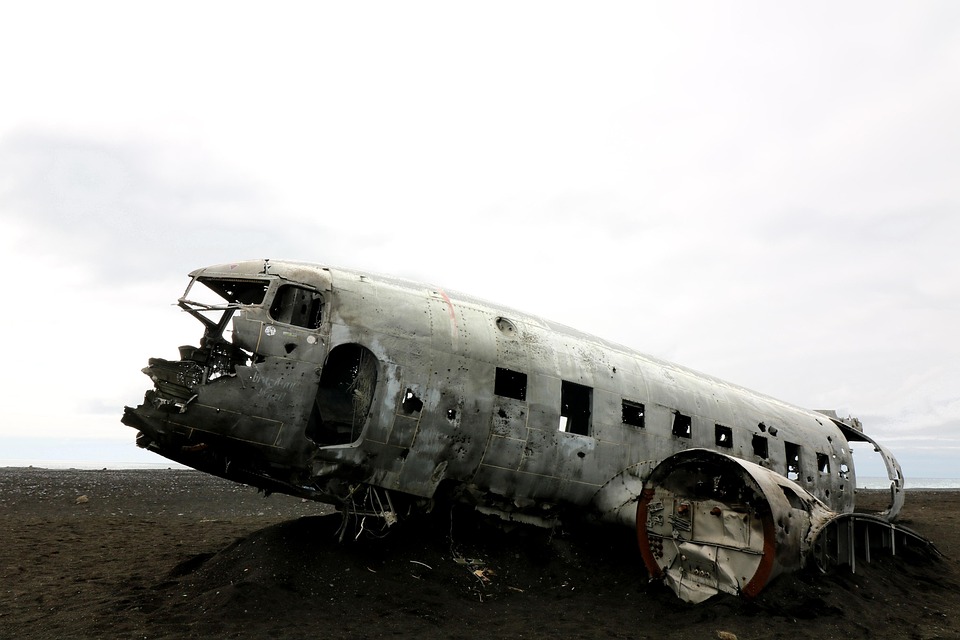 Flugzeugabsturz am Flughafen in Ahmedabad, Indien