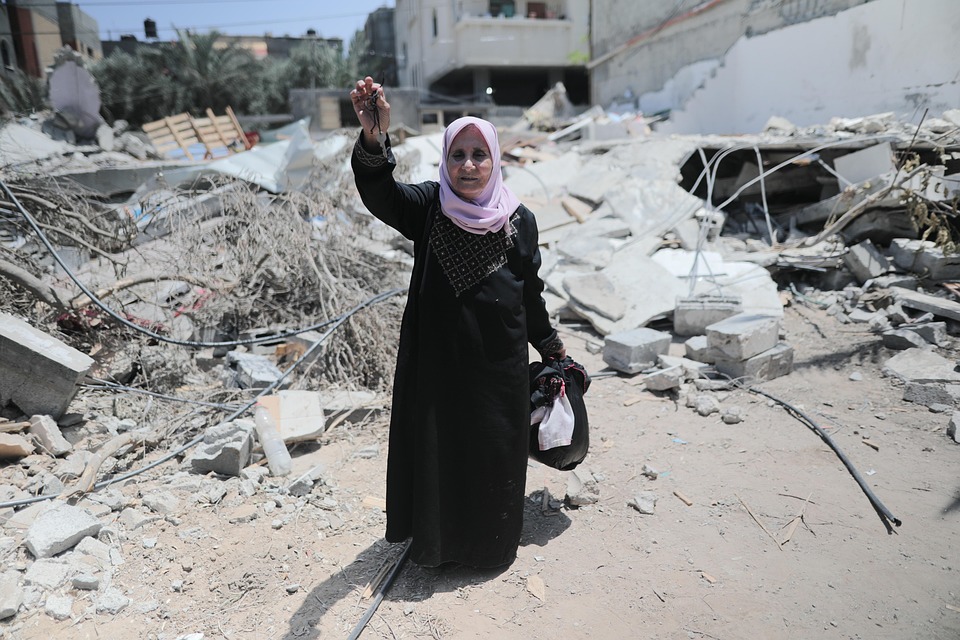GAZA lakota, ogorčenje raste. Netanyahu bo reagiral